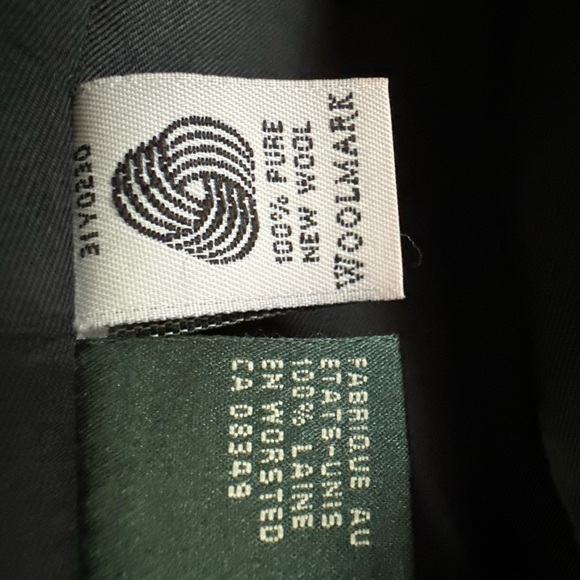 Ralph Lauren Double Breasted Wool Blazer w Crest- Missing 1 button - Picture 8 of 9